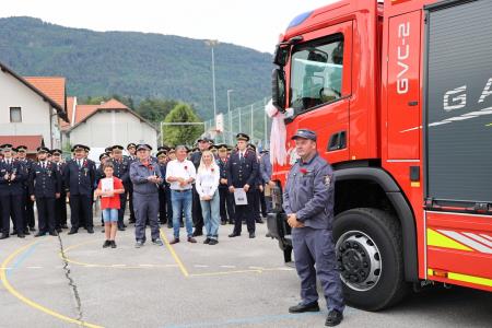 Slovesnost ob prevzemu gasilskega vozila GVC II  v PGD Šmartno v Tuhinju (51)